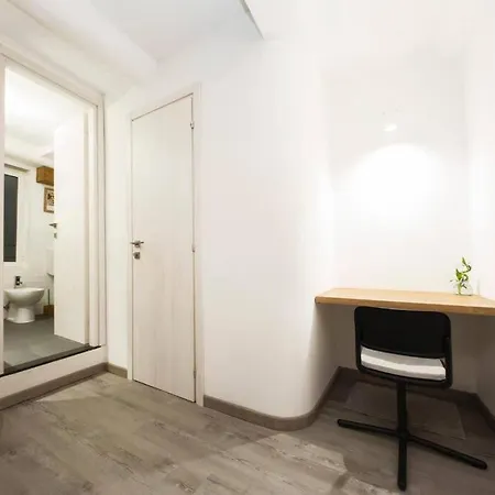 Midway Home, Nel Centro Storico Di Apartamento *