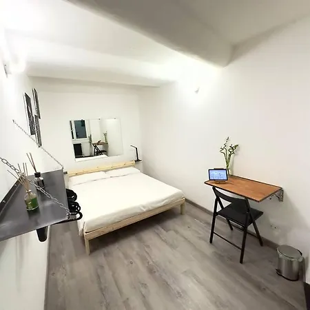 Apartamento Midway Home, Nel Centro Storico Di *
